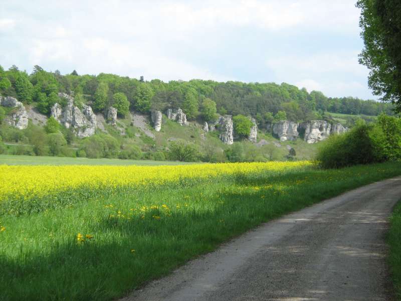 Datei:12 Apostel am Altmühltal-RW.jpg
