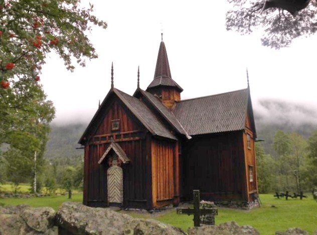 Datei:Stabkirche Nore.jpg