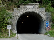 Scheiteltunnel und Passhöhe Passwang