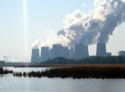 Peitzer Teichlandschaft vor dem Kraftwerk Jänschwalde