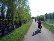An einem Kanal hinter Niemtsch