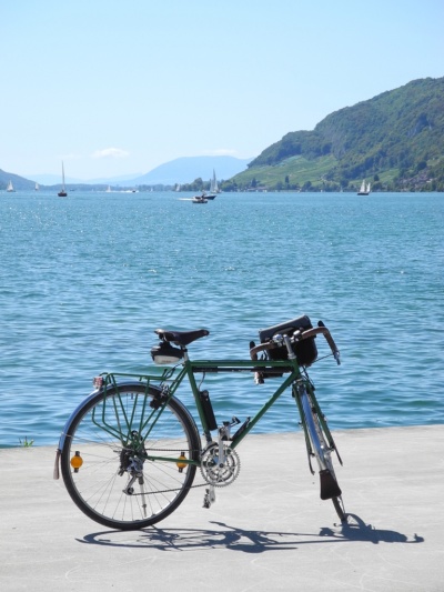 Reiserad am Bielersee