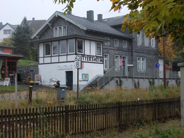 Datei:Bahnhof Nettersheim.jpeg