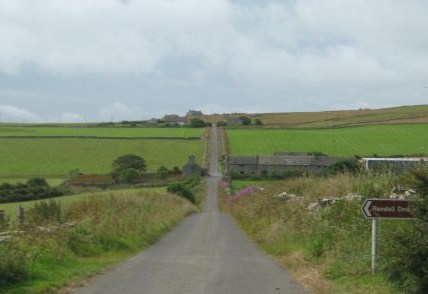 Datei:Single Track Orkney.jpg