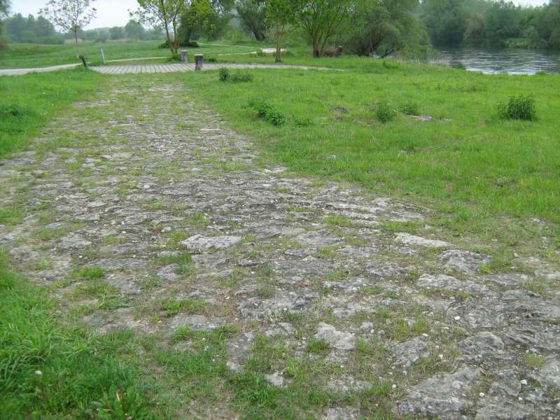 Datei:Via Danubia Eining.jpg