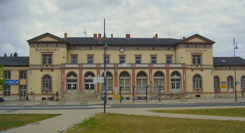 Datei:BahnhofMh.jpg