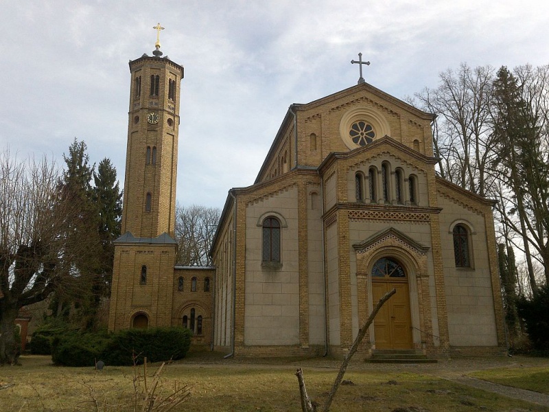Datei:F1 Ev Kirche Caputh.jpg