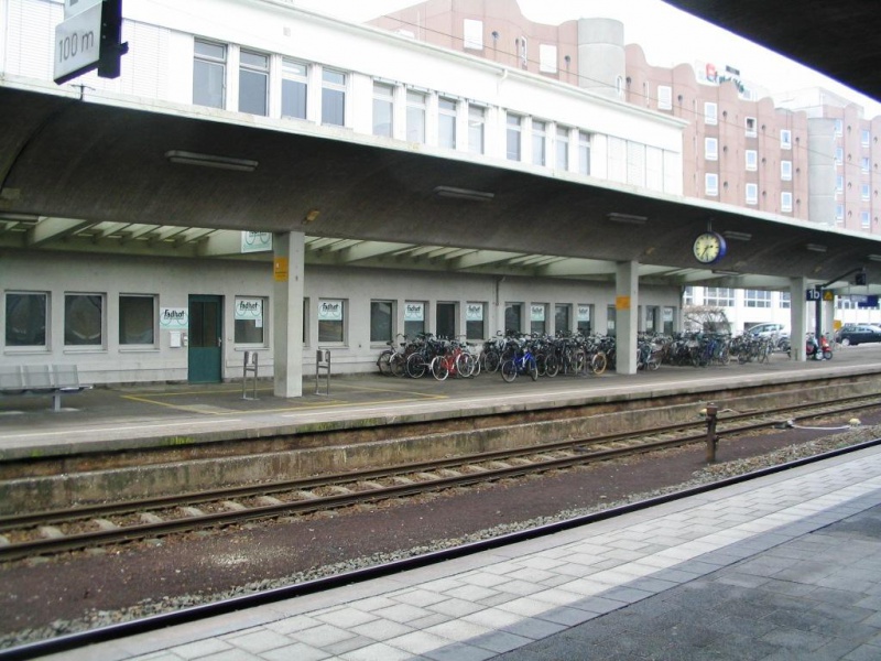 Datei:Heidelberg Hbf1.jpg