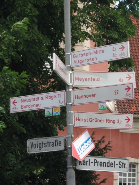 Datei:Schloss Ricklingen.jpg